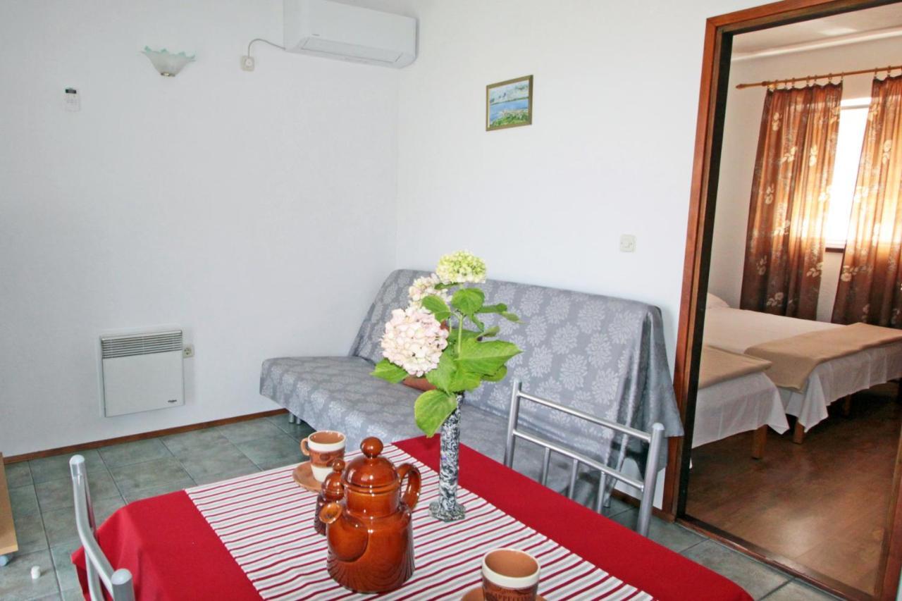Apartments By The Sea Vinjerac, Zadar - 5824 エクステリア 写真